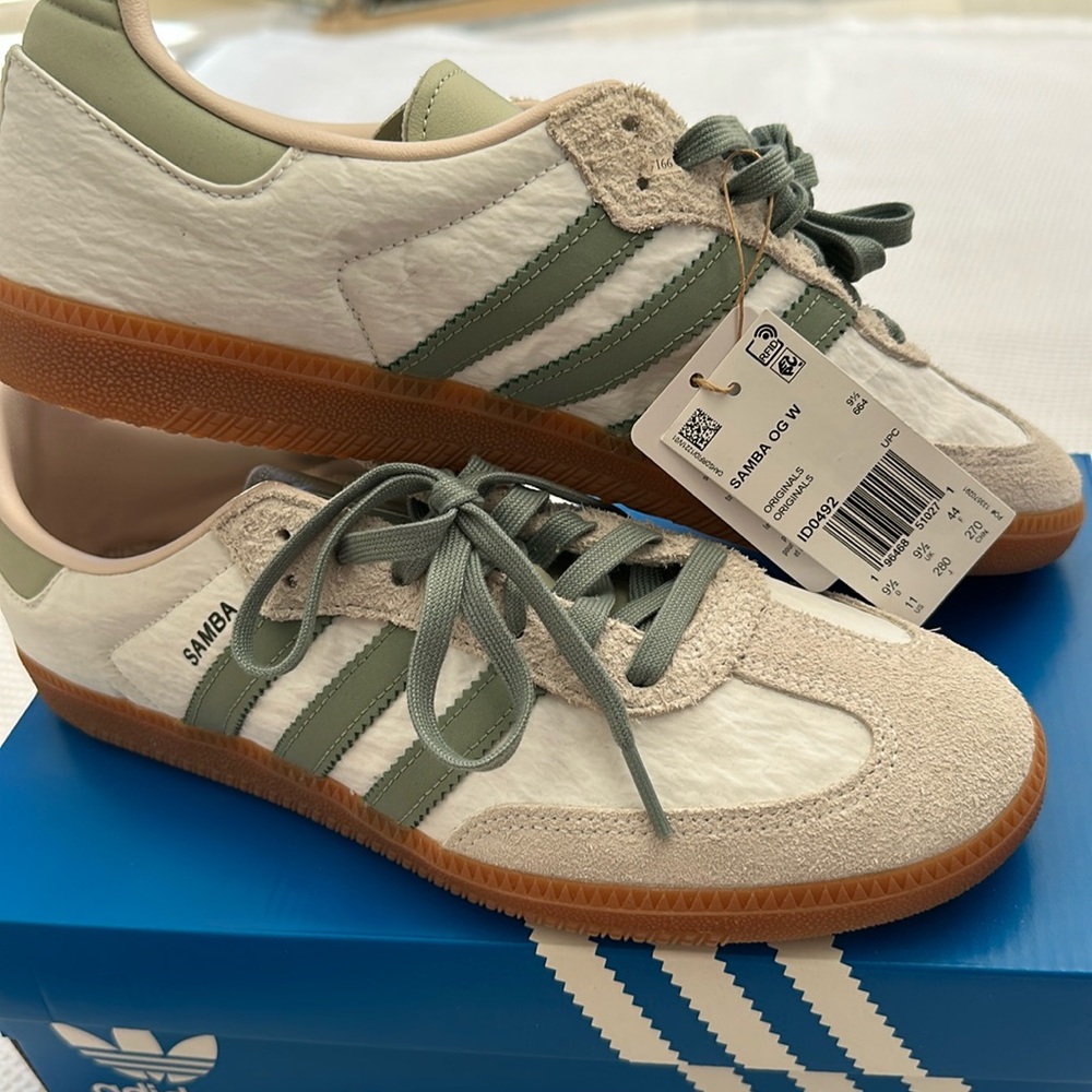 NWT Adidas Samba OG W Cloud White Silver Green Size Women’s 11